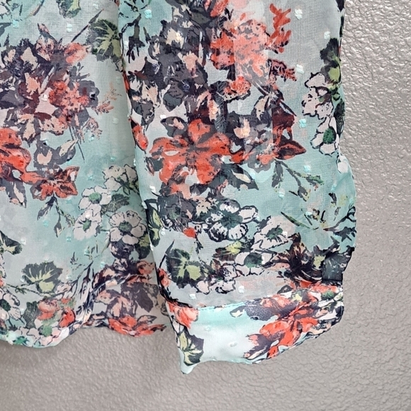Kut From The Kloth Sheer Floral Tunic  Size M - Picture 3 of 8